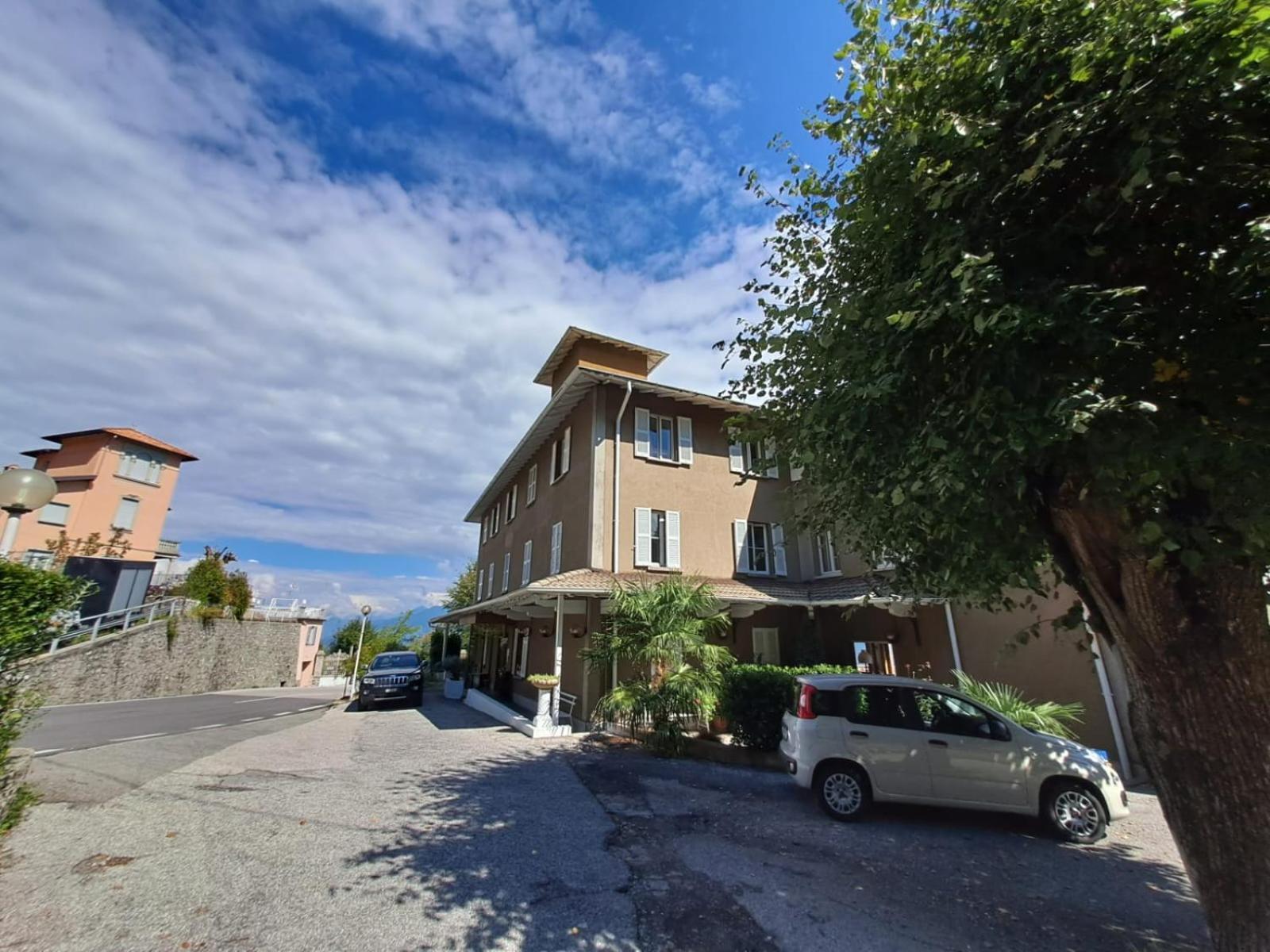 Provinciale 79 Hotel Magreglio Exterior foto